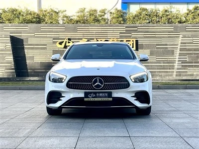 2021. aasta MercedesBenz EClass E 300 L Luxury Edition